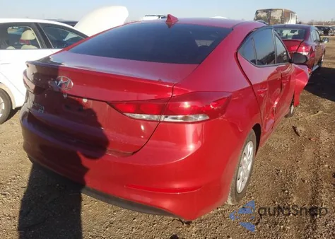 2017 Hyundai Elantra Se z USA, uszkodzony, nr VIN 5NPD74LF7HH126052